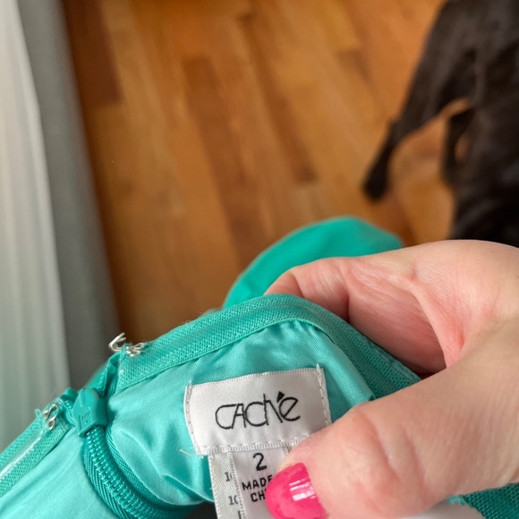 Cache gown - Picture 6 of 6